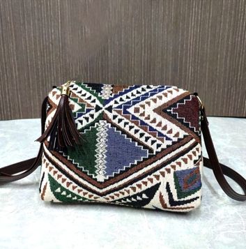 Stylish Pouch Sling Bag for Everyday Use 123